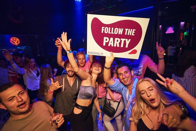 #1 Pub Crawl Warsaw with Optional Premium 1 Hour Open Bar - Warsaw Nightlife, Guided: What This Crawl Is Best At
