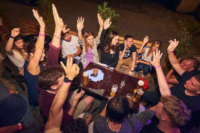 #1 Pub Crawl Warsaw with Optional Premium 1 Hour Open Bar - Stop One on Ulica Chmielna: The 1-Hour Open Bar Launch