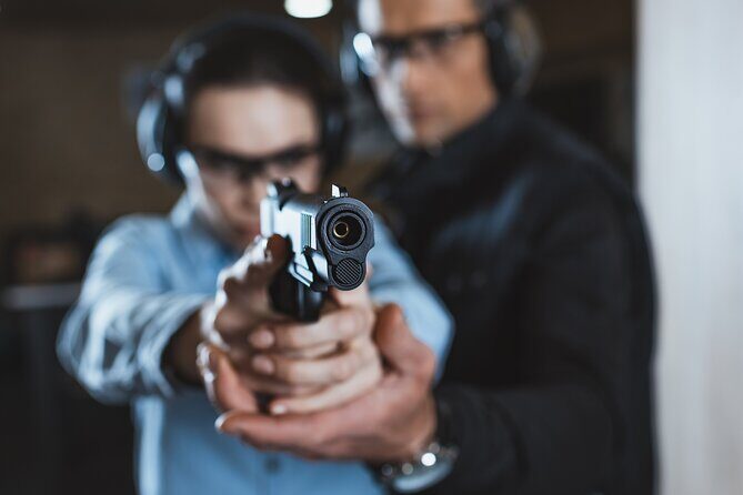 Agvo Shooting Range Experience in Warsaw - Timing in Warsaw: opening hours and planning your visit