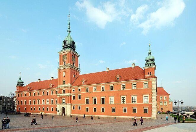 Amazing photo walk through the Old town of Warsaw - Key highlights I’d prioritize