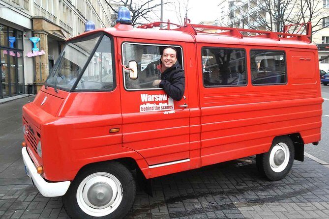 Best of Warsaw - private tour by retro minibus with hotel pickup - Praga Polnoc across the Vistula: where you feel a different Warsaw