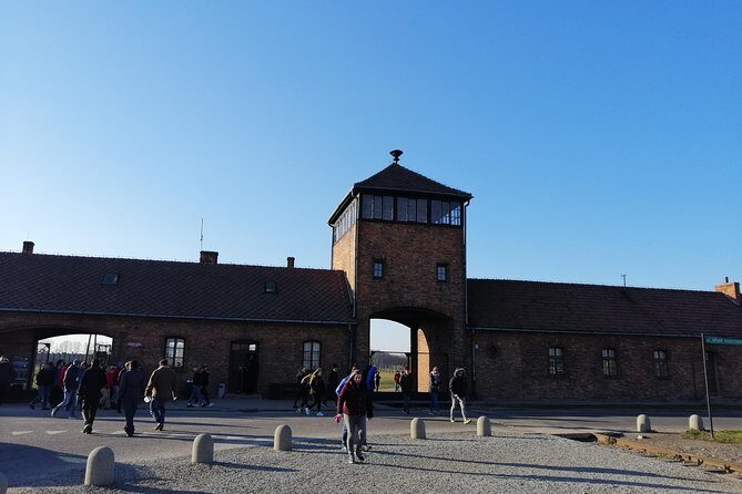 From Warsaw Auschwitz and Krakow one day tour by train with pick up and drop off - Warsaw to Krakow by train: the part that makes or breaks the day