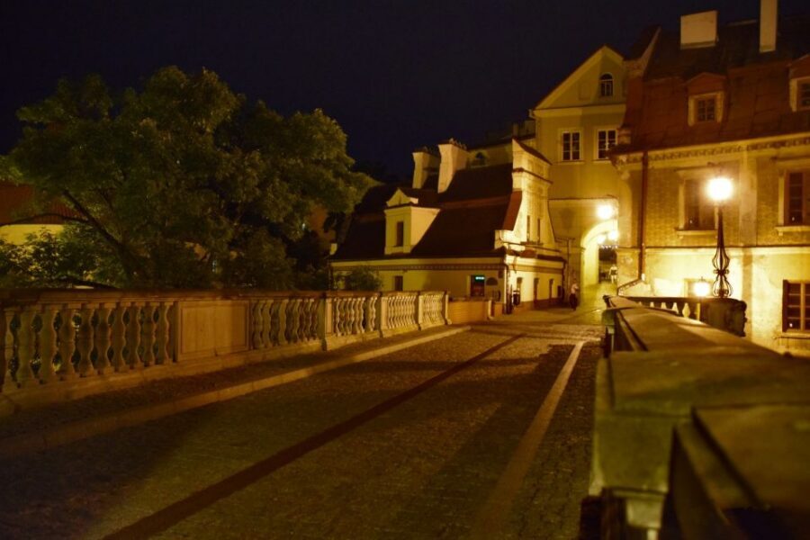 From Warsaw: Lublin and Majdanek State Museum Day Tour - Getting from Warsaw: the 1.5–2 hour ride each way