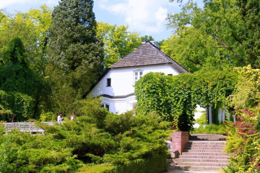 From Warsaw: Tour to Chopin's Birthplace - Żelazowa Wola - Who should book this Chopin roots tour (and who might skip it)