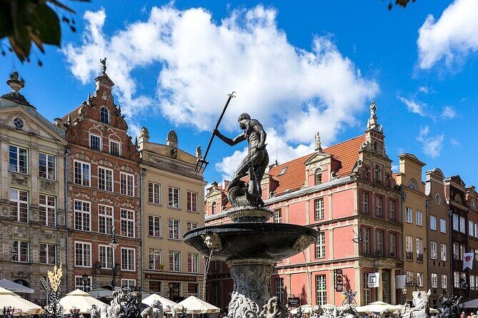 Gdansk and Malbork Castle Small Group Tour from Warsaw with Lunch - Malbork Castle in 3 hours: how to see the most from the biggest brick fortress