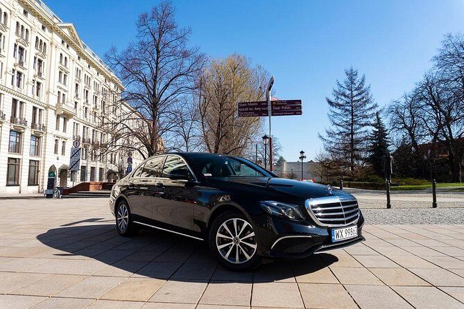 Krakow - Full Day Tour from Warsaw by private car - Private Mercedes logistics: what the 8:00 a.m. start really means