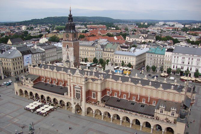 Krakow - Full Day Tour from Warsaw by private car - How the private guided time feels: 3 hours, not a rush-job