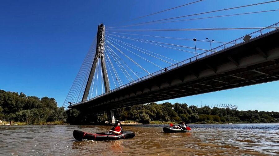 Packrafting kayaking guided tour Vistula river Warsaw Poland - Why packrafting the Vistula makes Warsaw feel new