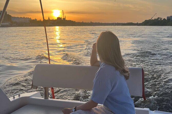 Private Cruise on Vistula in Warsaw for 9 with our Helmsman - Copernicus Science Centre: Glass-and-Steel Warsaw