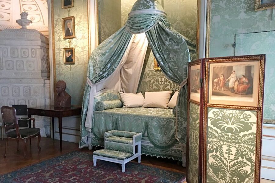 Private Tour From Warsaw: Łowicz Mazovian Countryside - The private guide factor: history that stays human