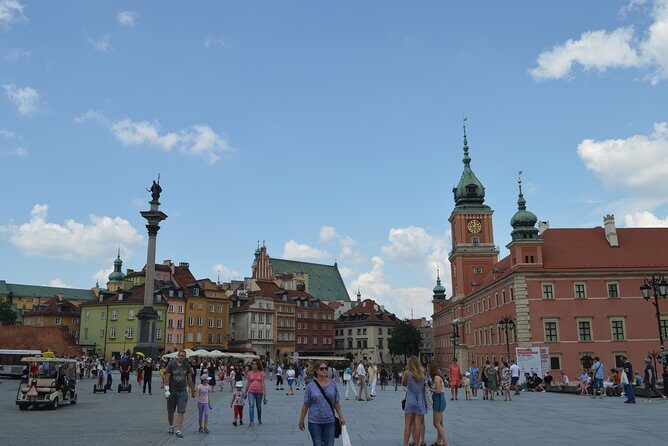 Private walking tour: all about Warsaw - Tomb of the Unknown Soldier and the Changing of the Guard