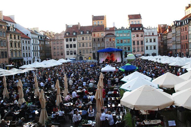 Walk through the Warsaw Old and New Town: like Phoenix from the ashes - From St John’s Archcathedral to the Vistula views and Rynek Starego Miasta