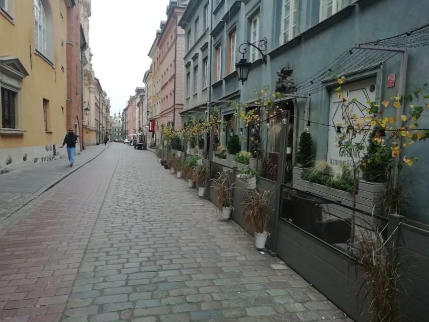 Warsaw: 2-Hour Old Town Walking Tour - Royal Castle: the second-oldest constitution adopted here