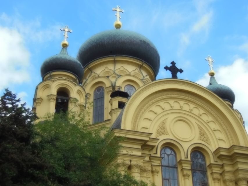 Warsaw: 2-Hour Praga Walking Tour - Koneser vodka factory: from industry to culture