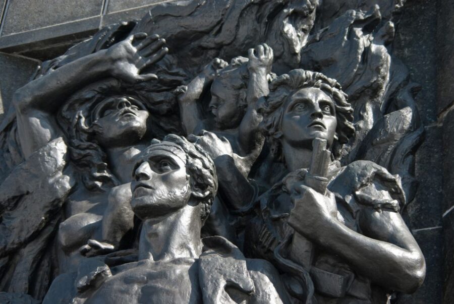 Warsaw: 3-Hour Panoramic City Bus Tour with Pickup - Barbican and the defensive mindset of Warsaw