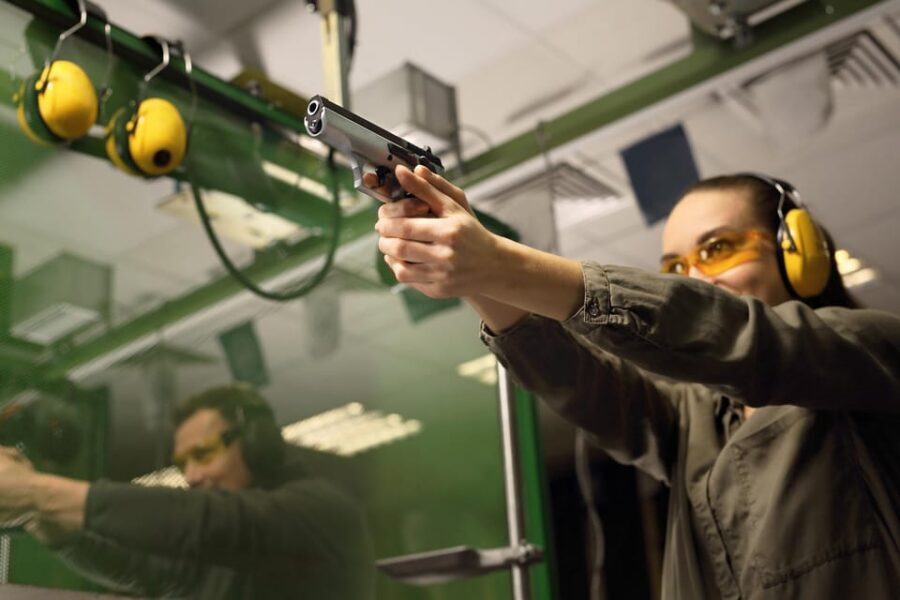 Warsaw: Best Indoor Shooting Range Experience - Coffee in the bistro: the calm part after the noise