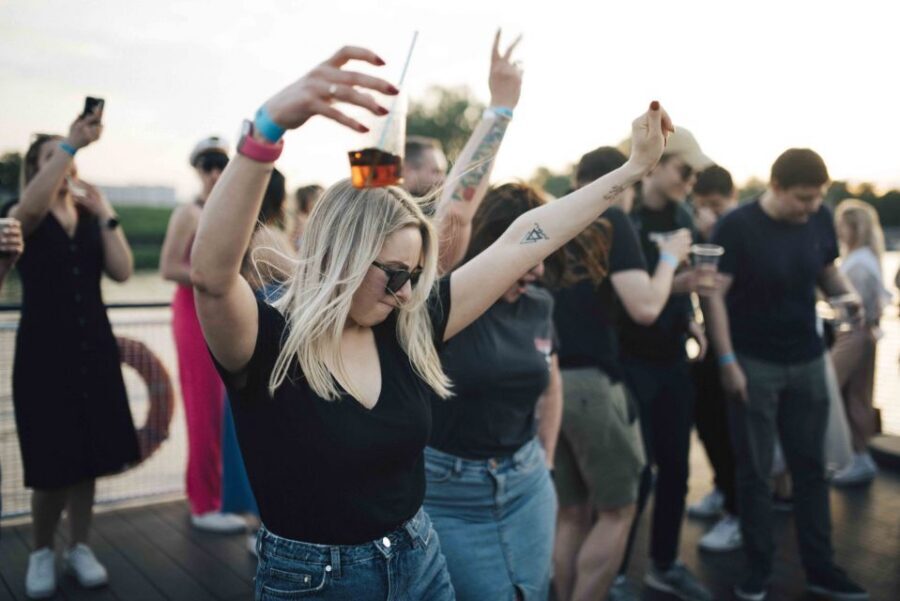 Warsaw: Boat Party with Unlimited Drinks &VIP Club Entrance - Why this Vistula night feels different than the usual bar crawl