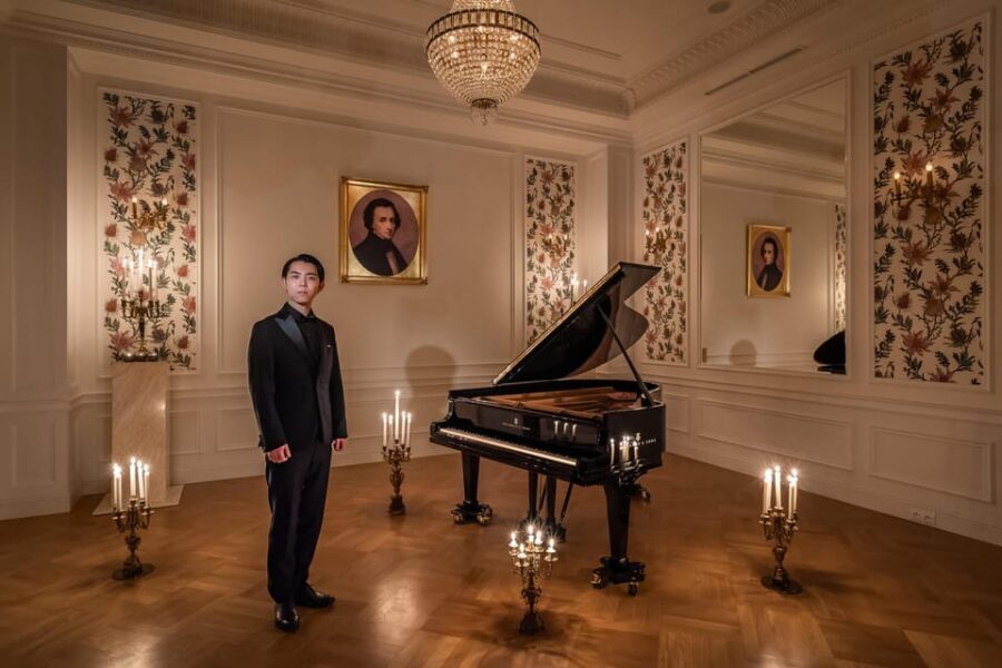 Warsaw: Candlelight Concert at Fryderyk Concert Hall - Champagne at Intermission: A Small Detail With Big Payoff