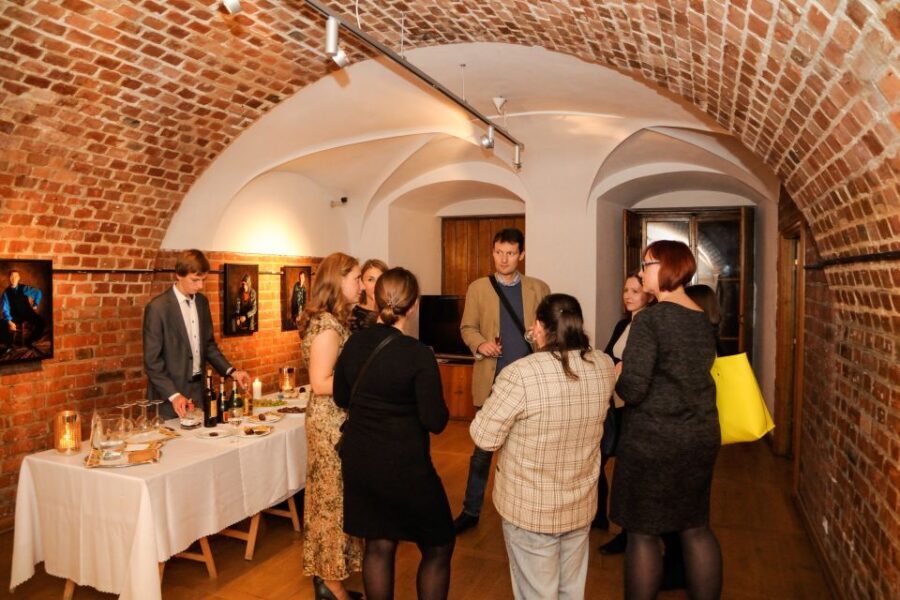 Warsaw: Chopin Concert in the Old Town - Value and Timing: Why $26 Works in Warsaw