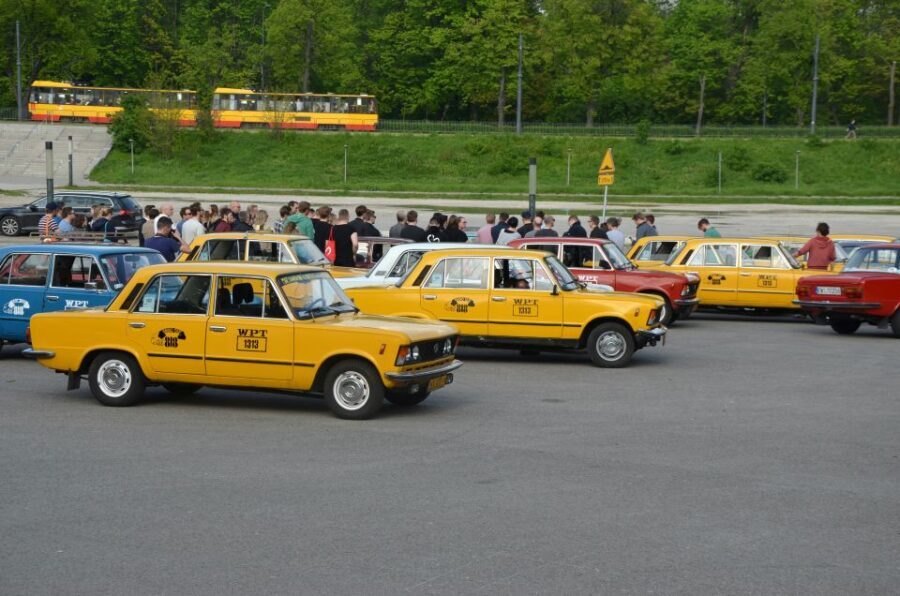 Warsaw Communism Private Tour in a Retro Fiat - Vodka Shot and Polish Doughnut: Small Stops That Keep It Human