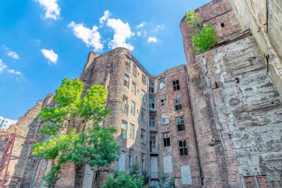 Warsaw: Ghetto, Jewish Cemetery & POLIN Museum Private Tour - Warsaw Ghetto on foot: why this tour works