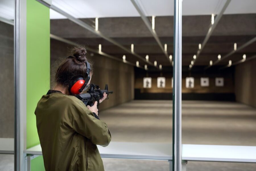 Warsaw: Gun Shooting Experience with Transfers - From Warsaw hotel to the range: how the transfers really help