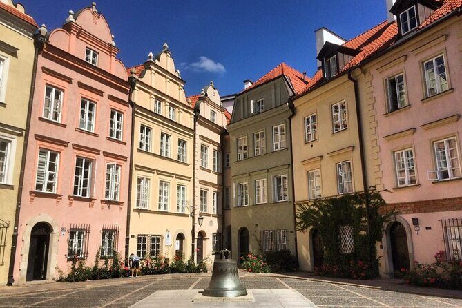 Warsaw Highlights by Bike with Breathtaking Sceneries - Old Town Squares: How to See the Real Warsaw Mood