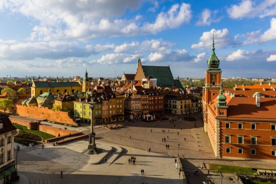 Warsaw: Highlights Guided Retro Bus Tour - Key highlights at a glance