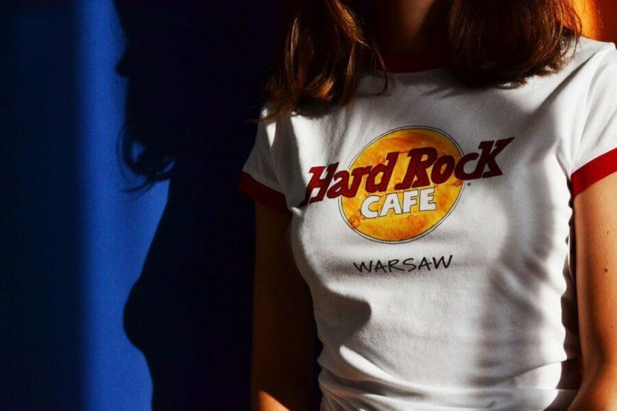 Warsaw: Lunch or dinner at Hard Rock Cafe with Skip-the-Line - Price and Value: What $33 Includes (and What It Doesn’t)