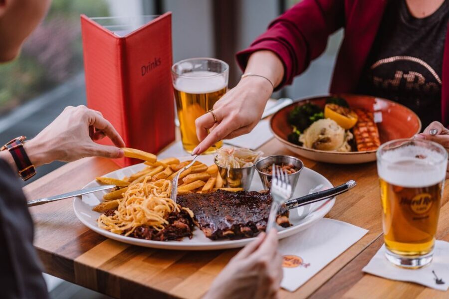 Warsaw: Lunch or dinner at Hard Rock Cafe with Skip-the-Line - Potential Downsides to Expect Before You Book