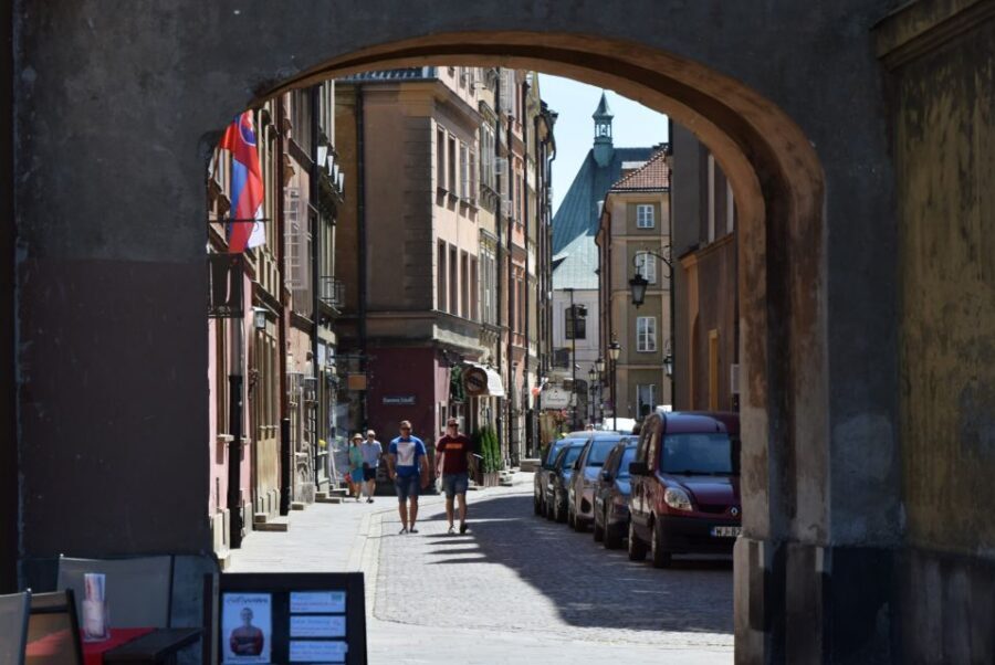 Warsaw: Old Town Guided Walking Tour - St. John’s Cathedral and the Jesuit Church: faith, architecture, and time