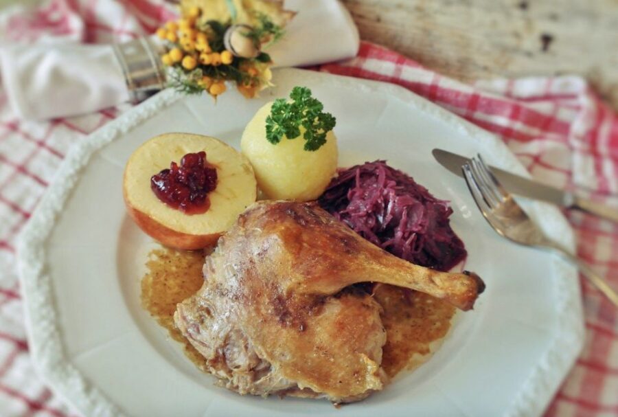 Warsaw: Polish Food Tour - Stop-by-stop feel: what each venue role is actually doing for you