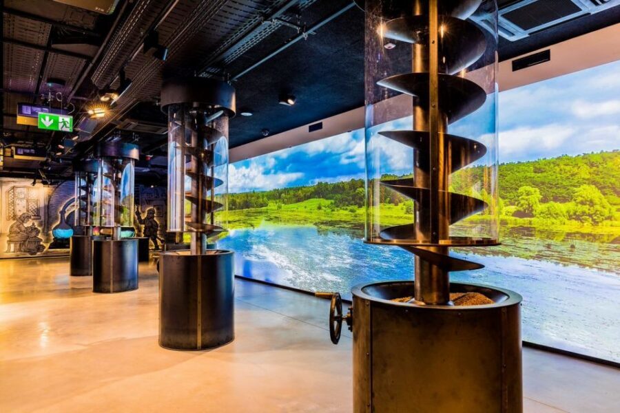 Warsaw: Polish Vodka Museum Tour with Tasting - The Vodka Academy tasting: the point of the whole ticket