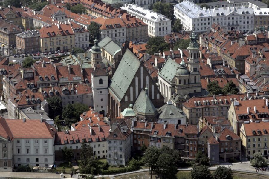 Warsaw: Private 3-Hour Sightseeing Tour by Car with Pickup - Marie Curie and Frédéric Chopin: Following Ideas, Not Just Buildings