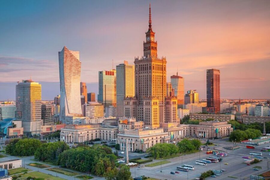Warsaw : Private Walking Tour With A Guide ( Private Tour ) - Getting picked up in Warsaw and starting with a smart orientation