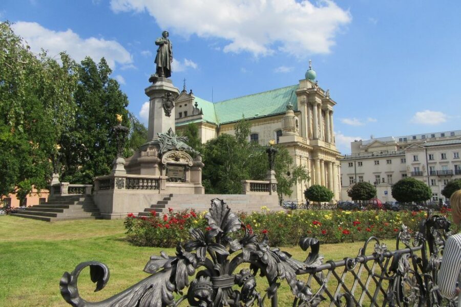 Warsaw: Skip-the-Line Royal Castle Guided Tour - Warsaw’s Old Town add-on (3-hour option): Royal Route to Market Square