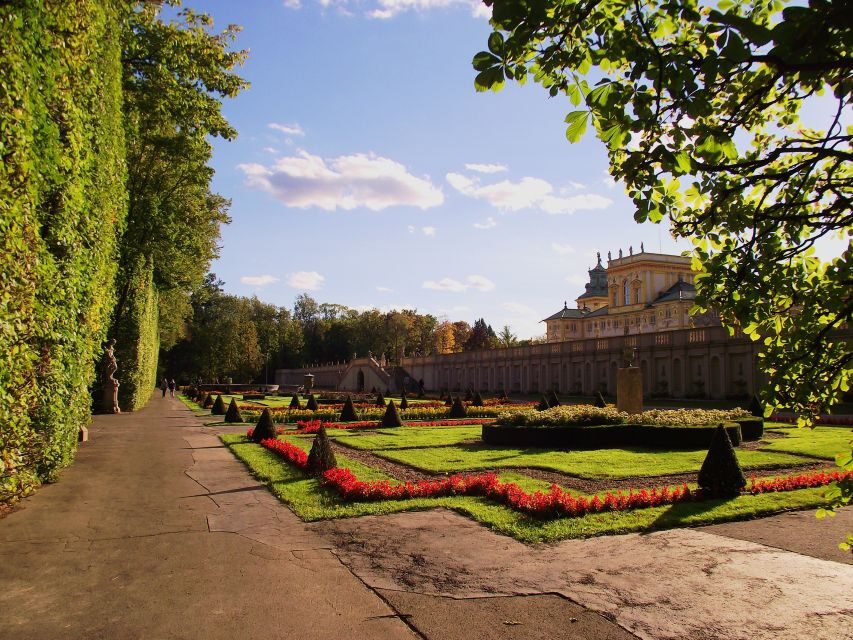 Warsaw: Skip-the-Line Wilanow Palace & Gardens Private Tour - Who should book this tour, and who might not need it