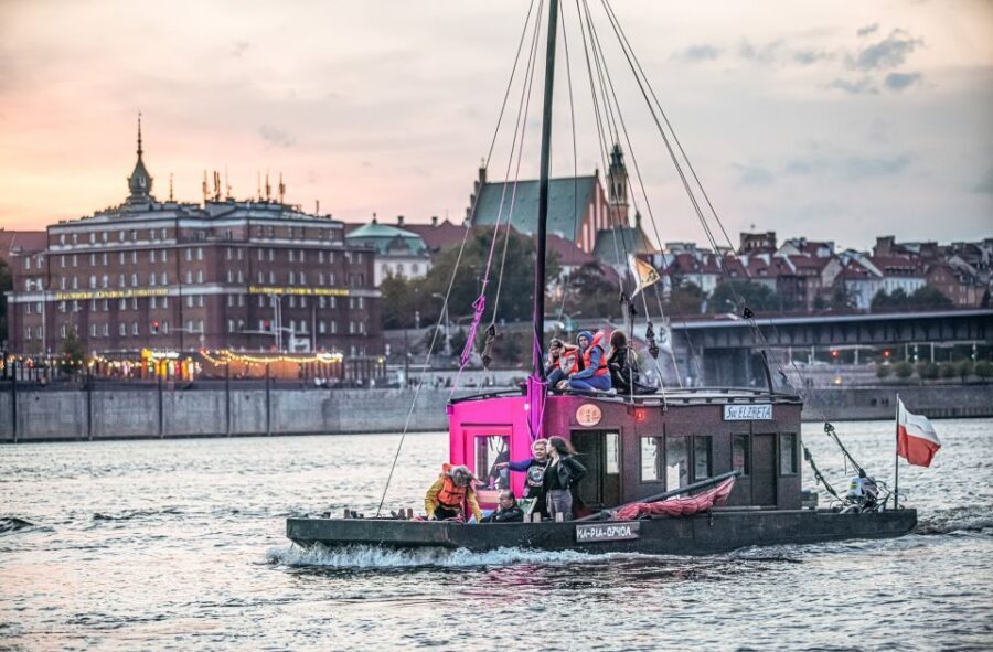 Warsaw: Traditional Galar Cruise on The Vistula River - Should You Book This Galar Cruise? My practical call