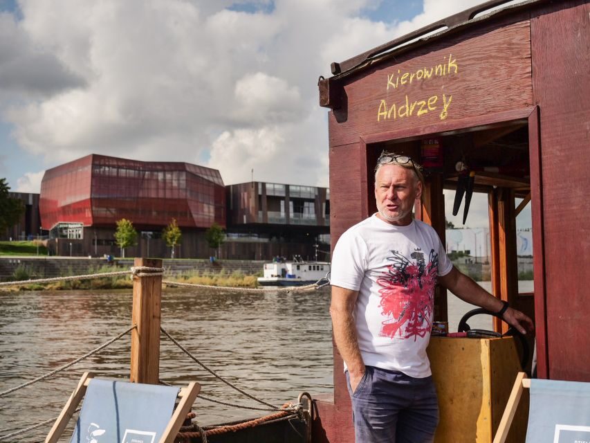 Warsaw: Traditional Galar Cruise on The Vistula River - Comfort, Heating, and the Audio Guide You Actually Use