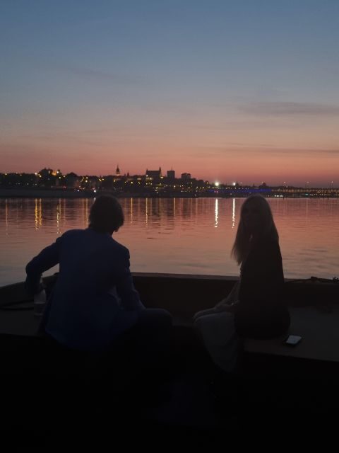 Warsaw: Vistula River Sunset Cruise with Welcome Drink - Weather, Timing, and What to Bring for a Better Sunset