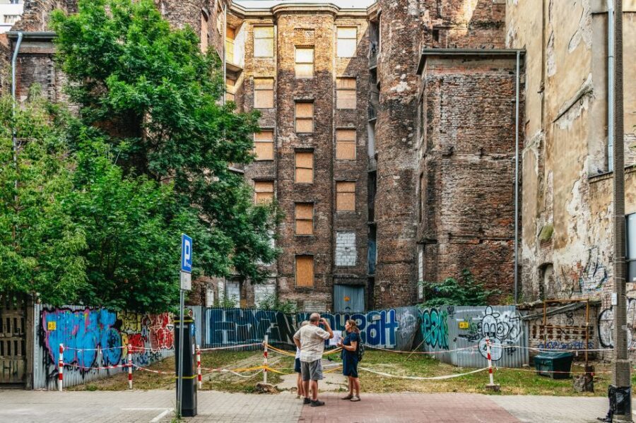 Warsaw: Warsaw Ghetto Private Walking Tour with Hotel Pickup - Warsaw Ghetto: How A City Was Turned Into A Trap