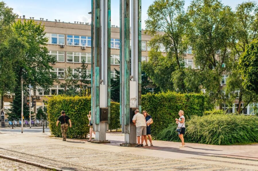 Warsaw: Warsaw Ghetto Private Walking Tour with Hotel Pickup - Getting There: Private, 3 Hours, And A Real Walk Route