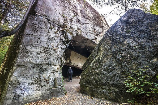 Wolfs Lair and Swieta Lipka Small Group Tour from Warsaw with Lunch - Key Things I’d Focus On Before You Go